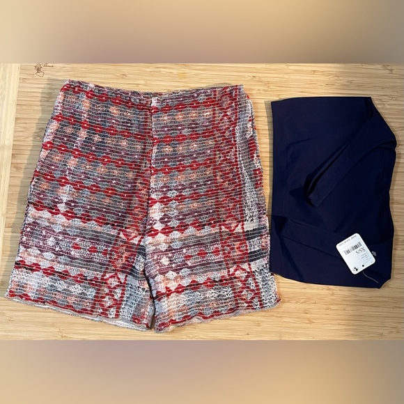 FP BUNDLE: Bralette 2 PK - Scoop Neck Crop Top - One Zella Printed Bike Short - Picture 2 of 12